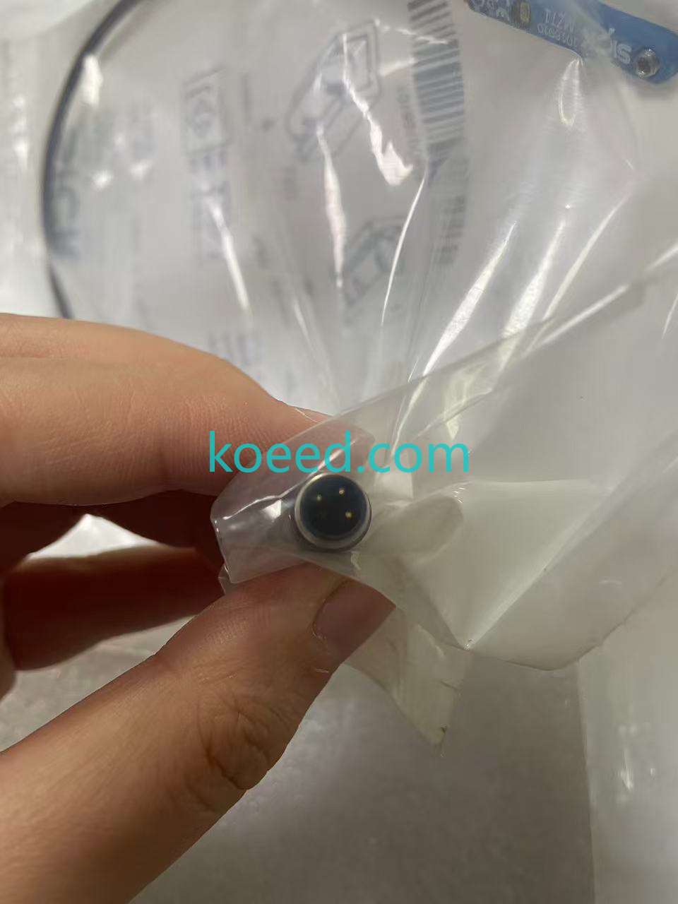 MZT1-03VPS-KP0 1016910 - Product View